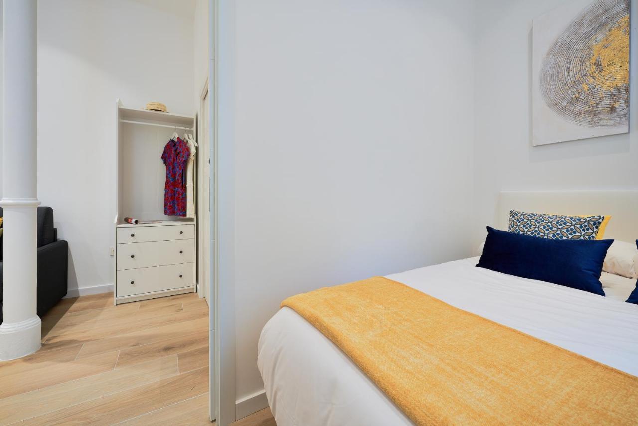 Апартаменты Apartamento Centro Historico Малага Экстерьер фото